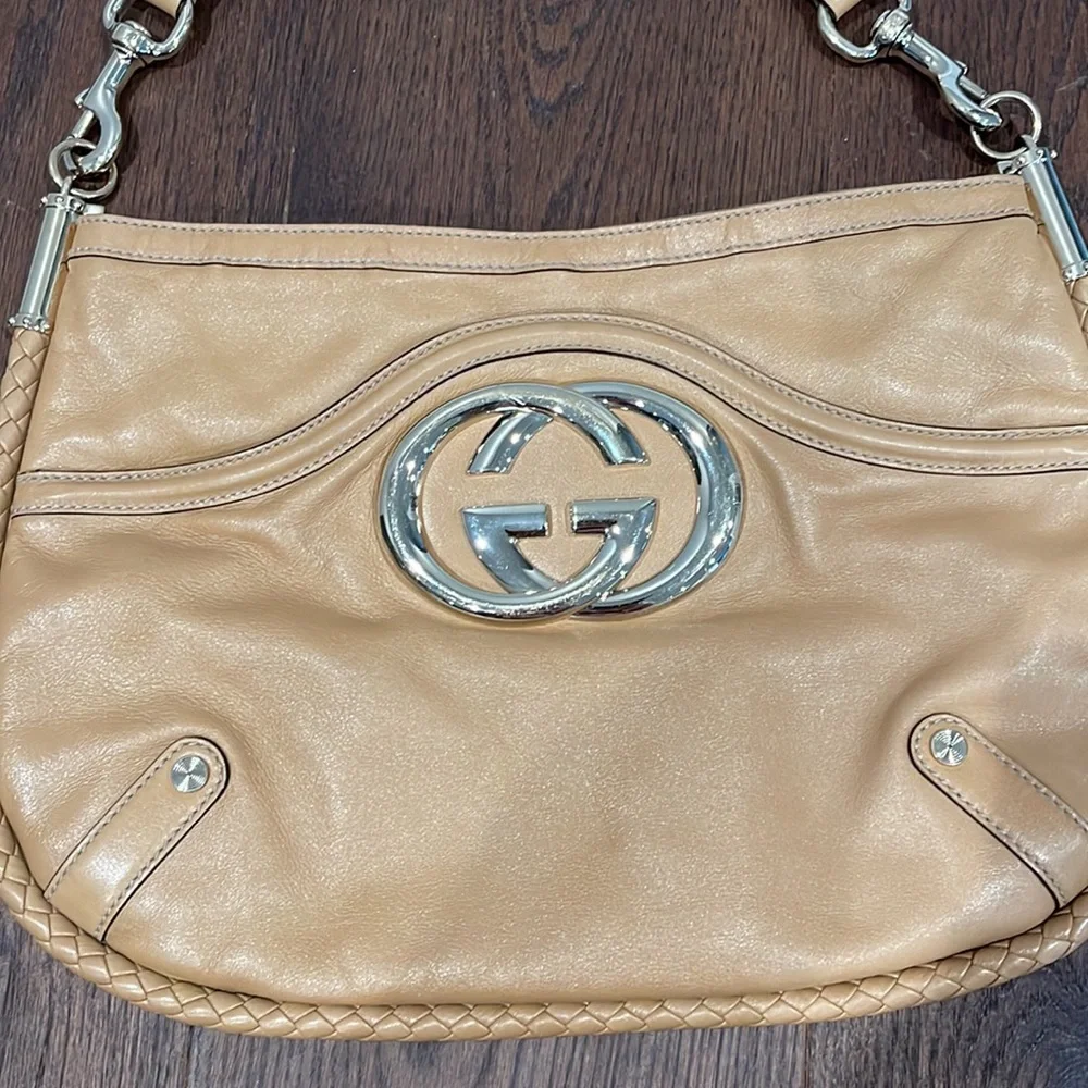 Gucci Tan Leather Hobo - Picture 3 of 12